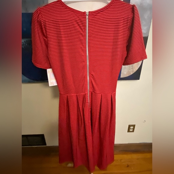 LuLaRoe Amelia Dress - Picture 9 of 10